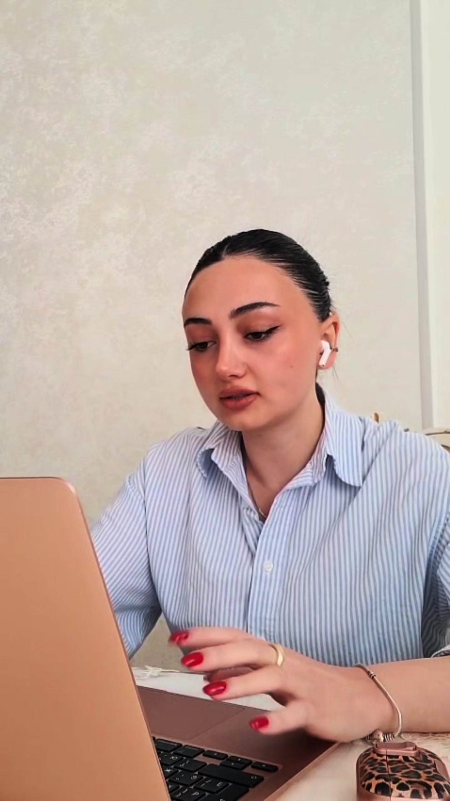 @Uzman Fzt Xanım Əliyeva