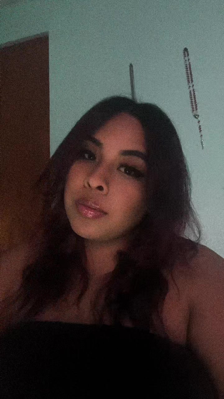 @Bella Marie2881
