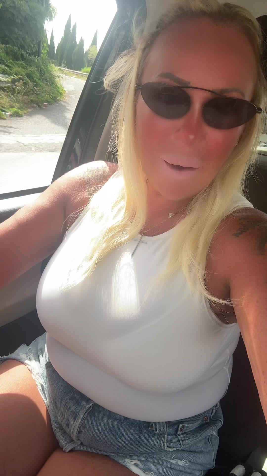 @Angela