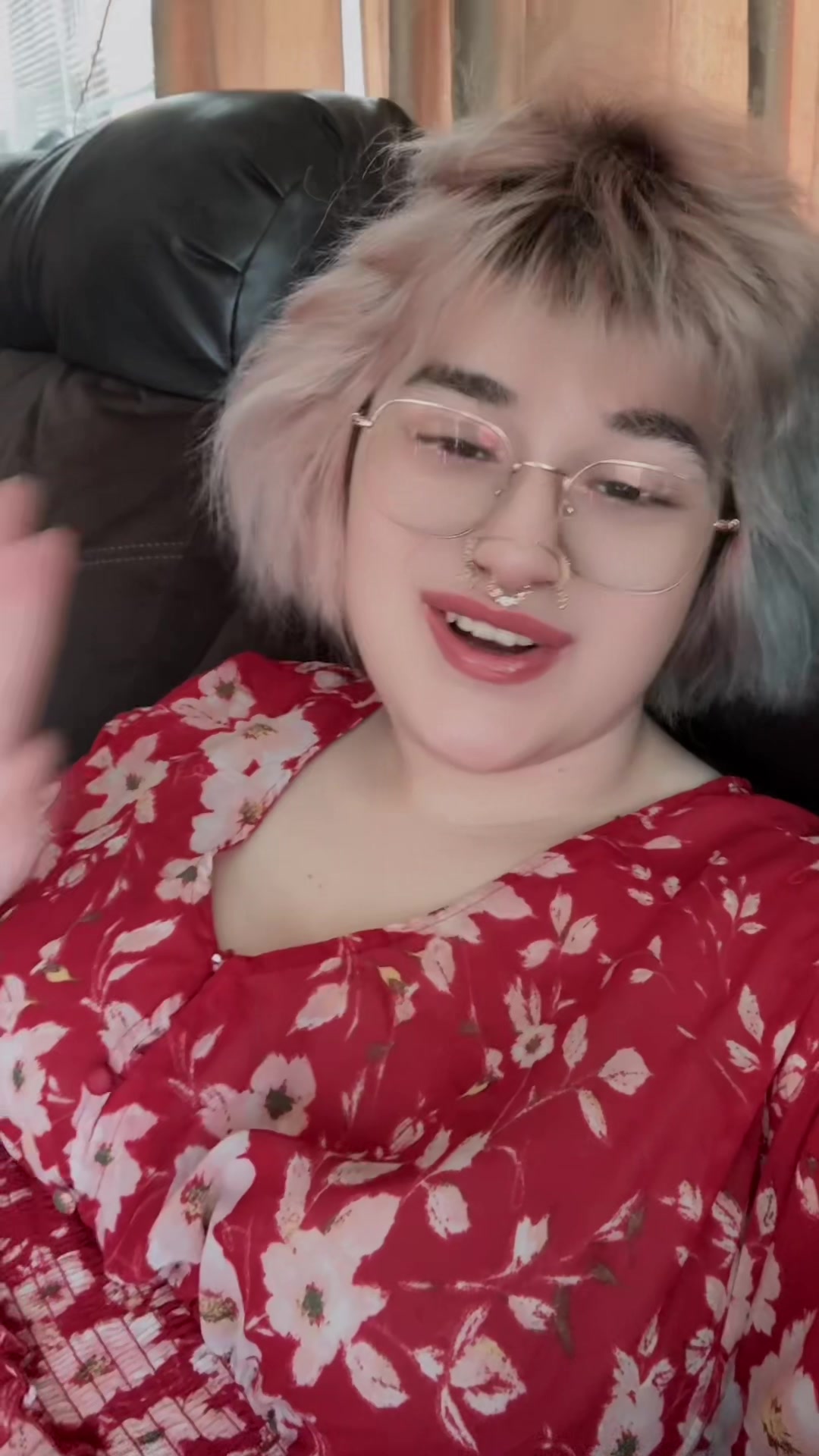 @✨ Tæ ✨