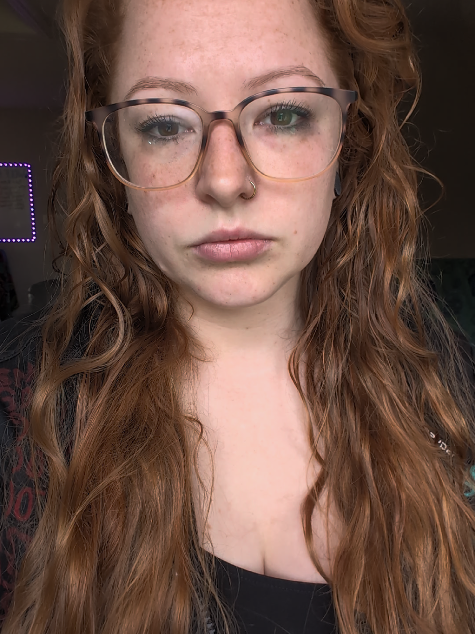 @LiterallyLisa