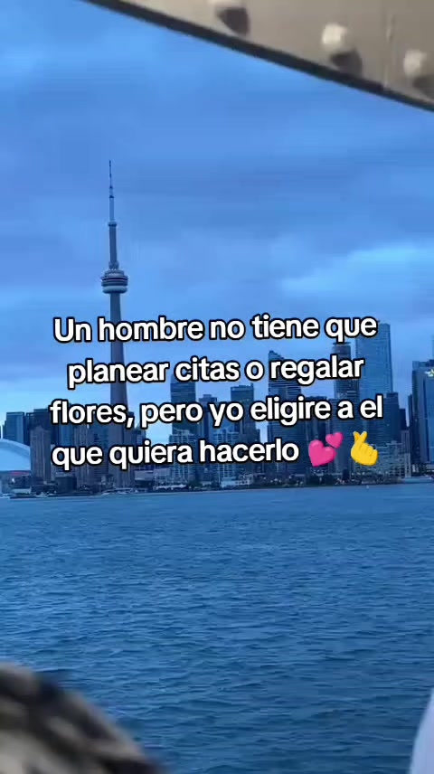 @Jocelyn Sauria Rex 🐦&zwj;🔥🦊🦖❤️