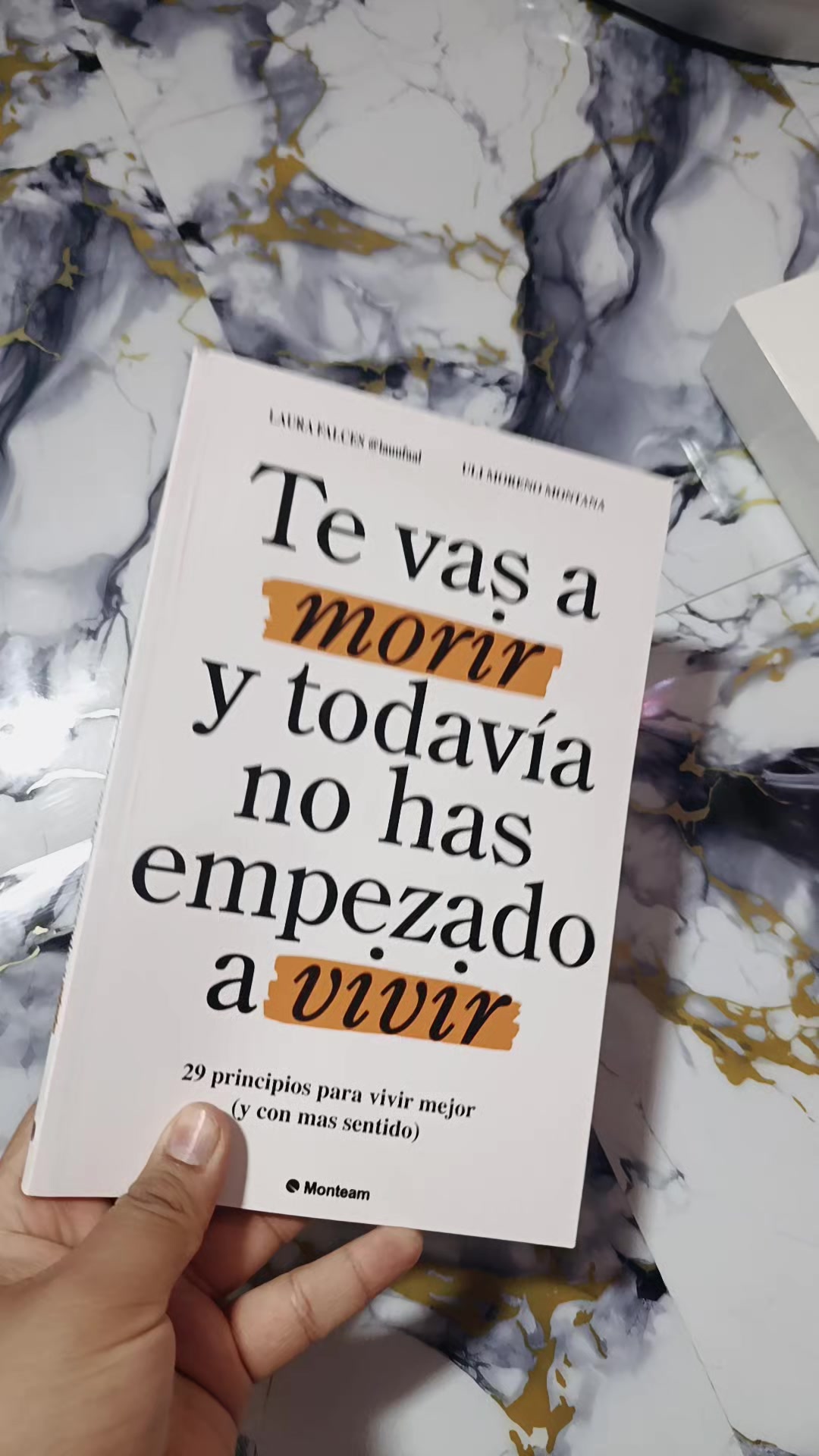 @✨ ABRIL RODRÍGUEZ 💄
