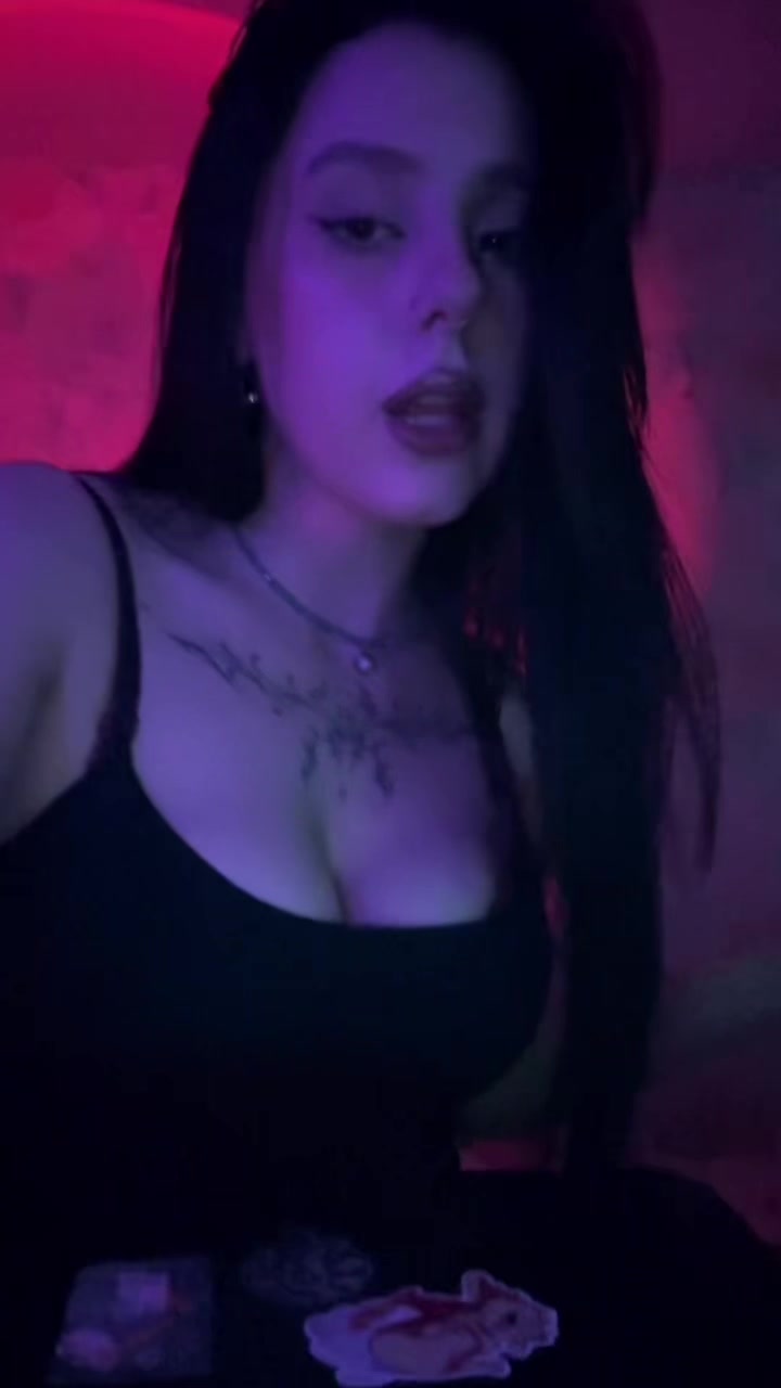 @алиска тян ^_^