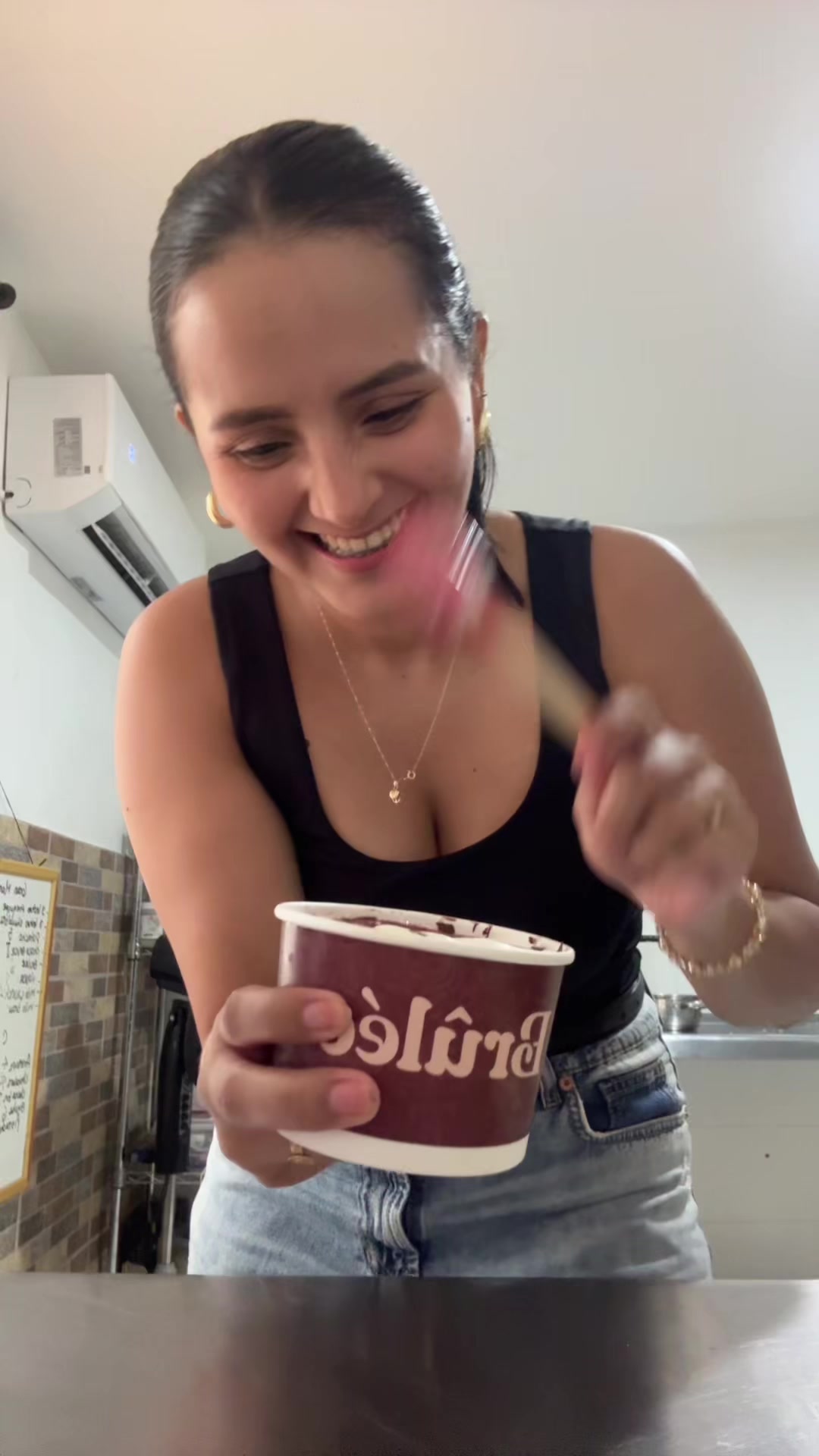 @Br&ucirc;l&eacute;e Pasteler&iacute;a