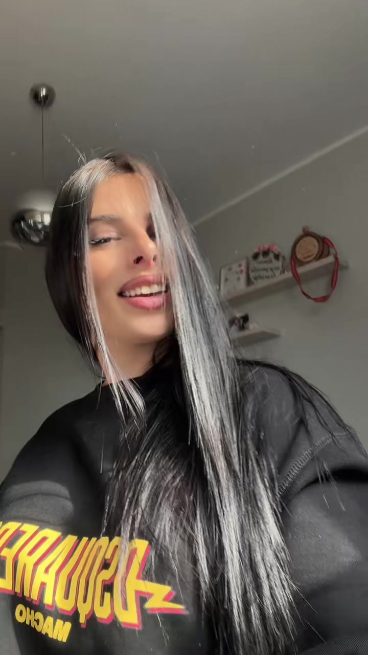@ana_