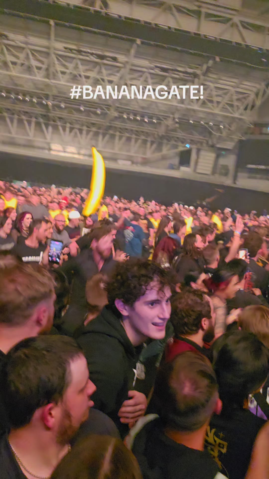 @twoticketstochaos