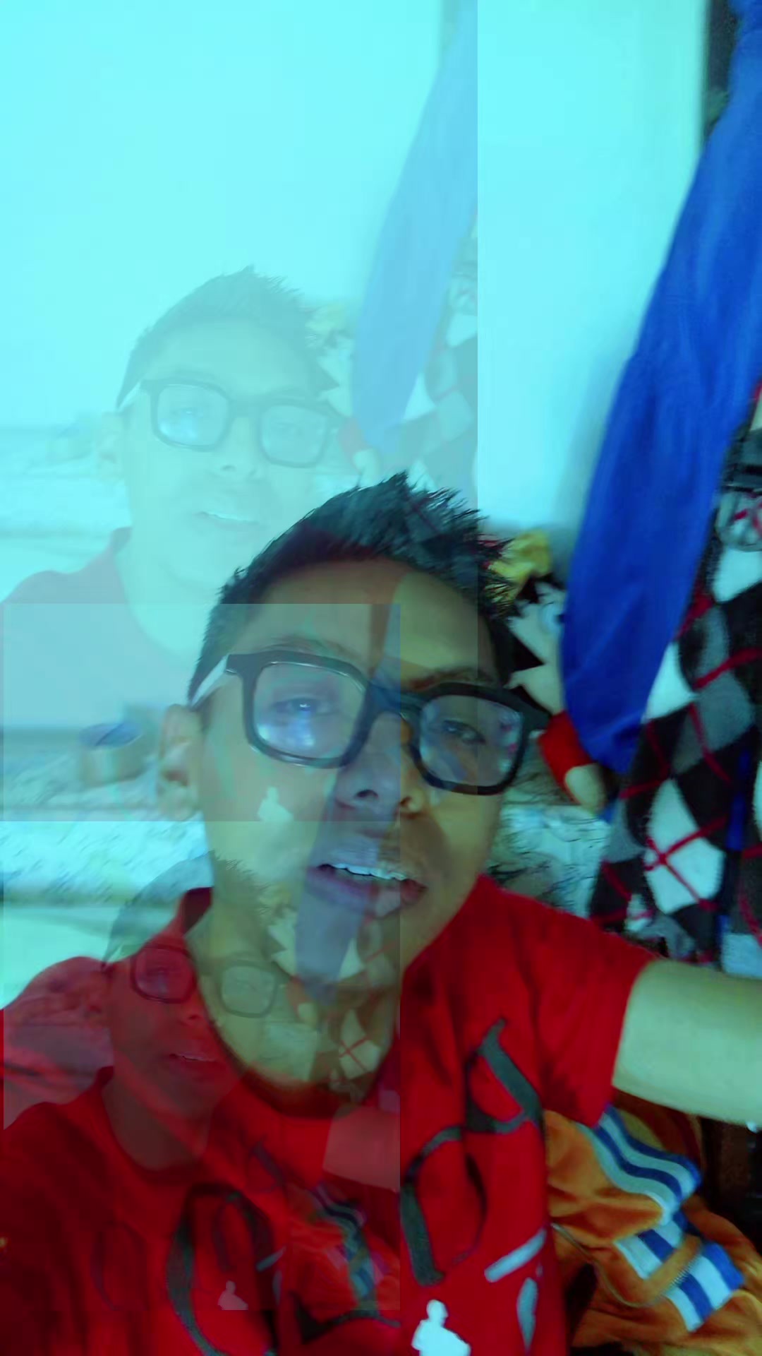 @ivan_deaquino