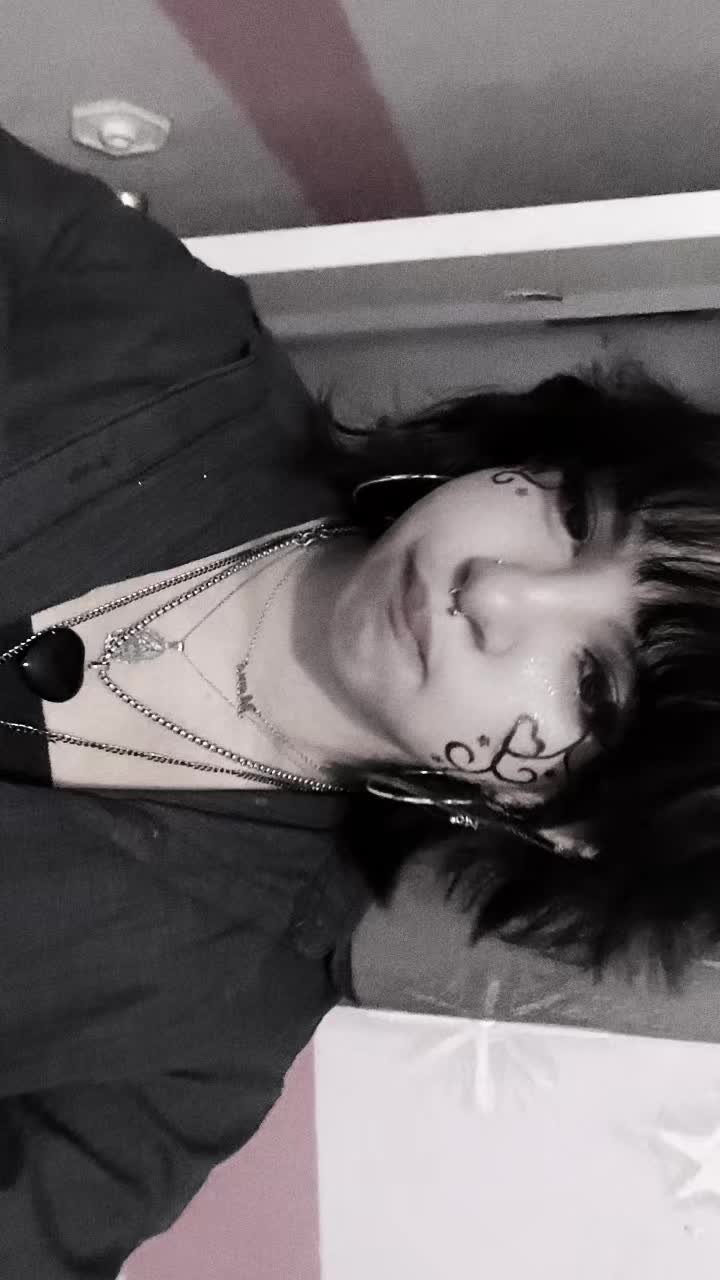 @Mar Mar🦇