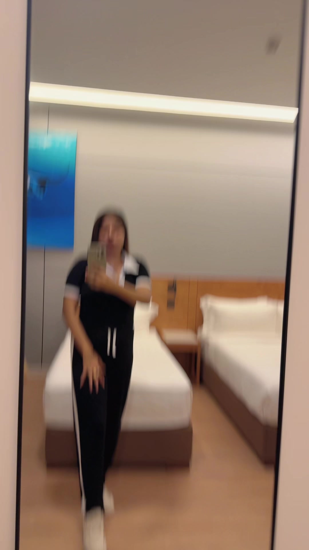 @Adhora