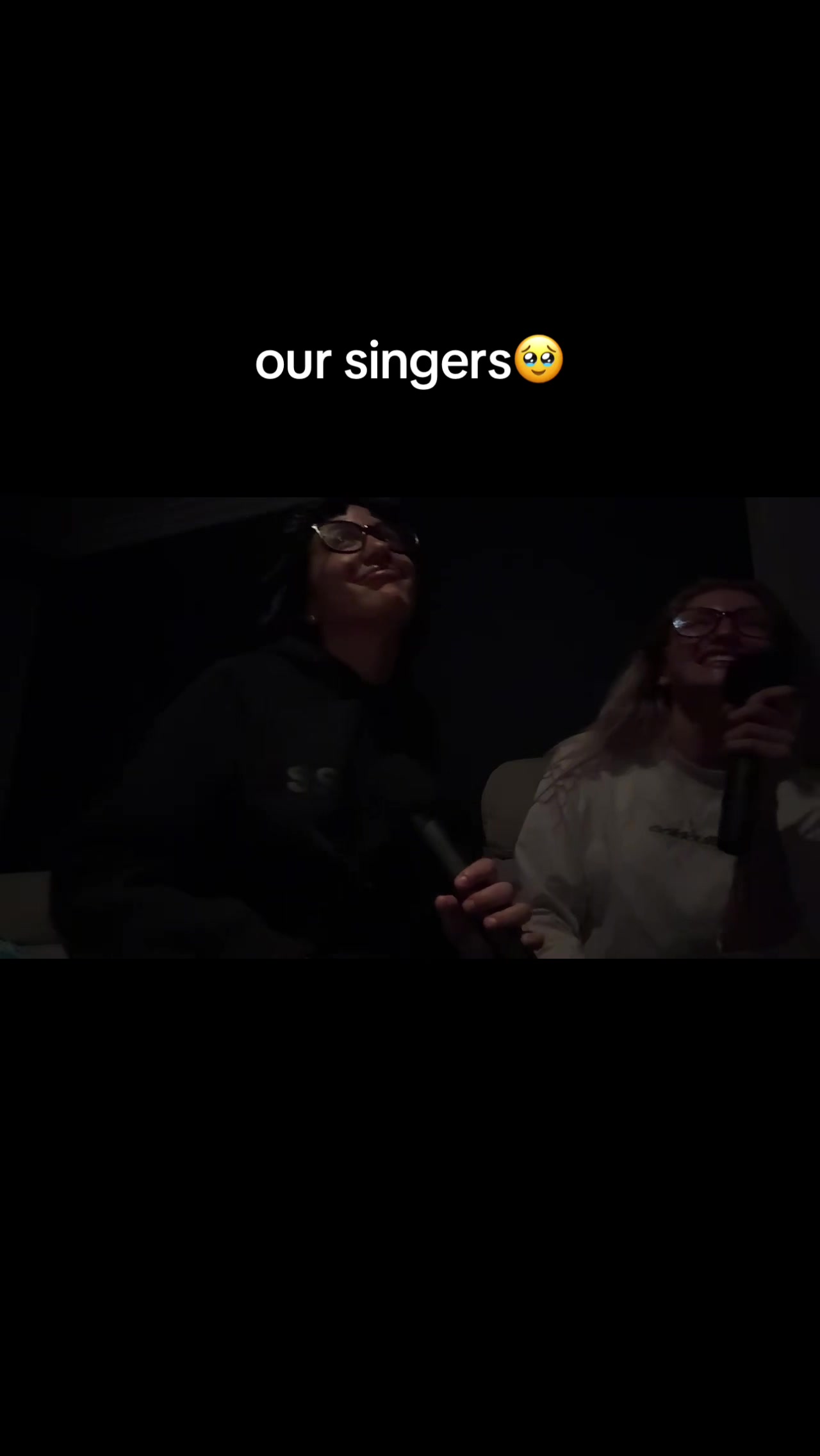 @izzyandalanna.archive