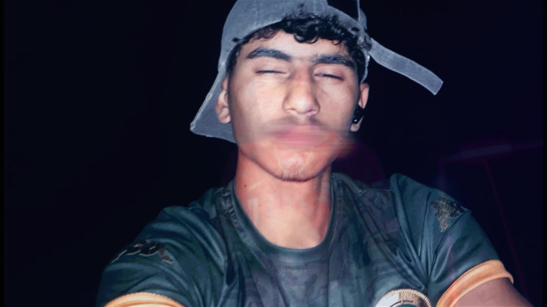 @ray2nn_ziedi