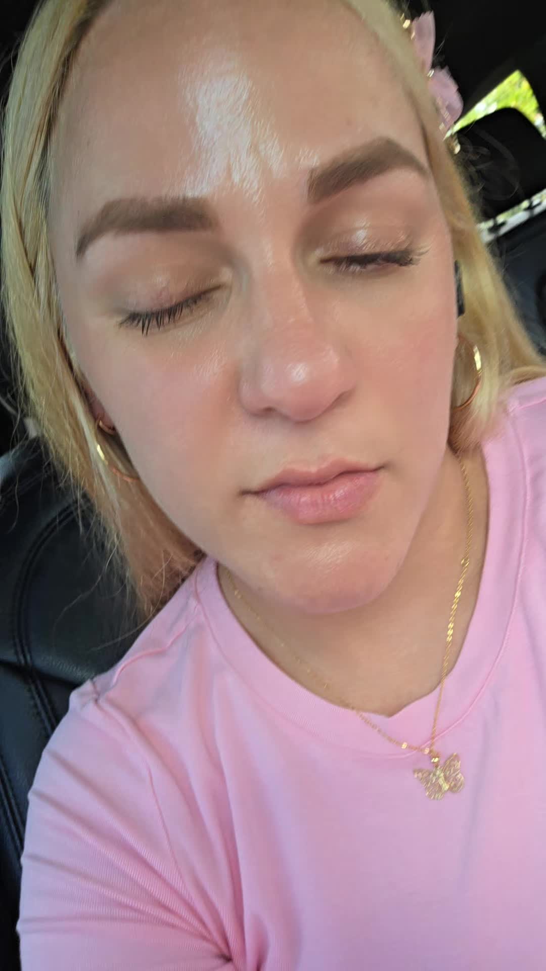 @leslinda03