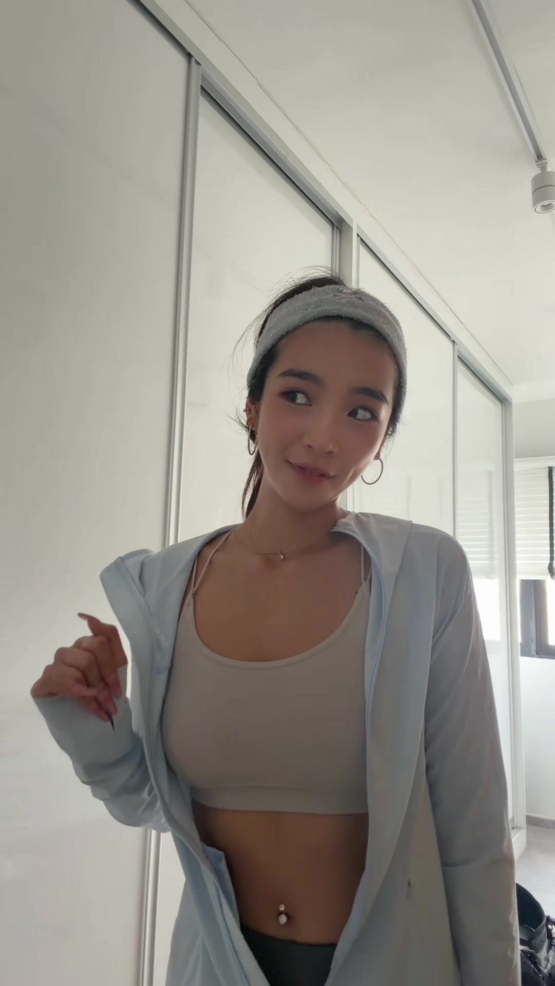 @eleora_gan
