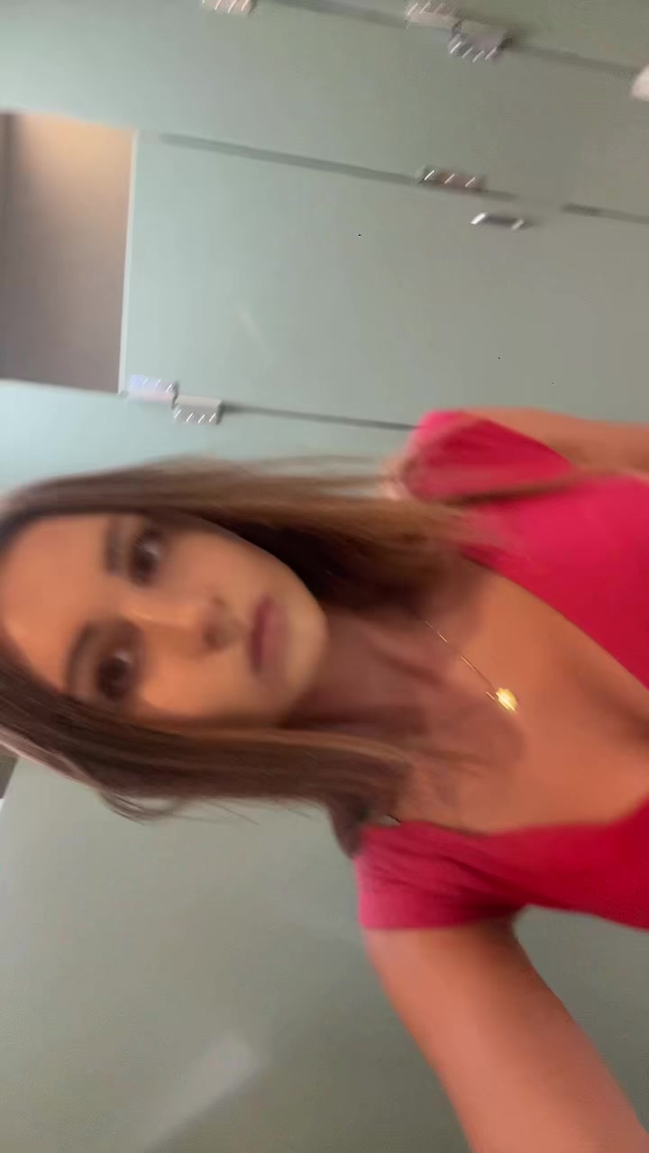 @?????