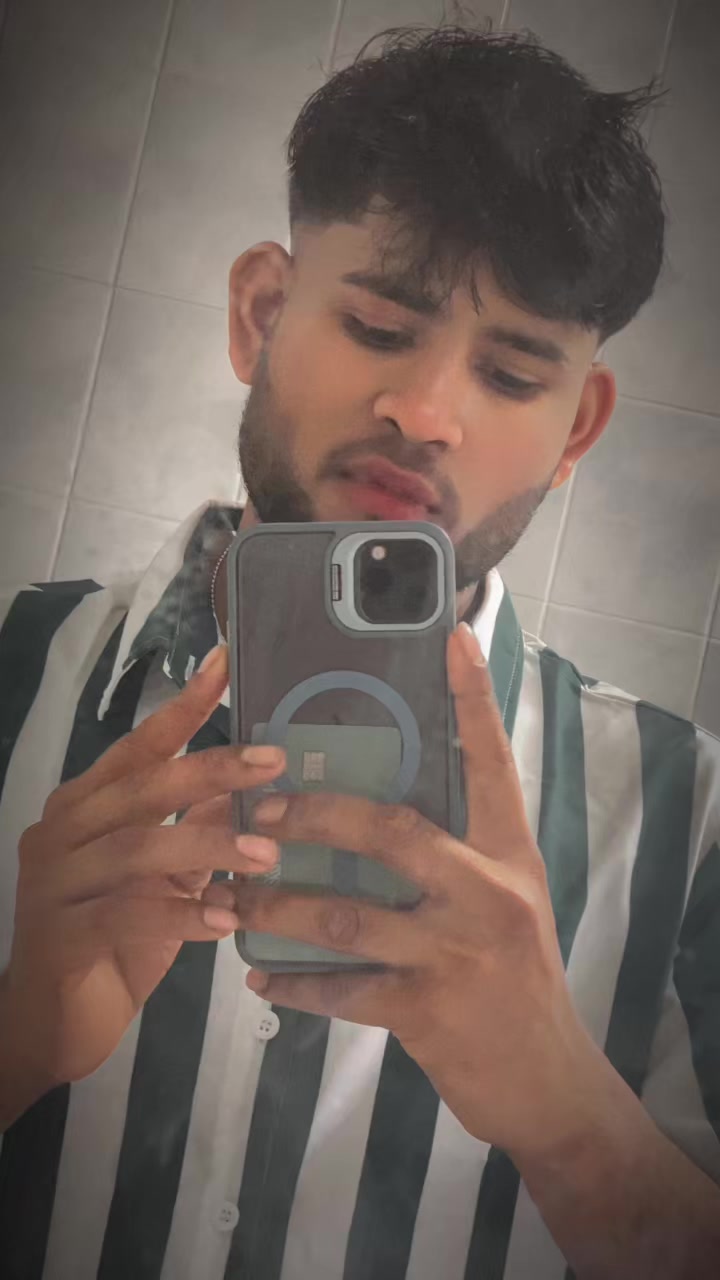 @RITHIK_Roy 🐅🇬🇧
