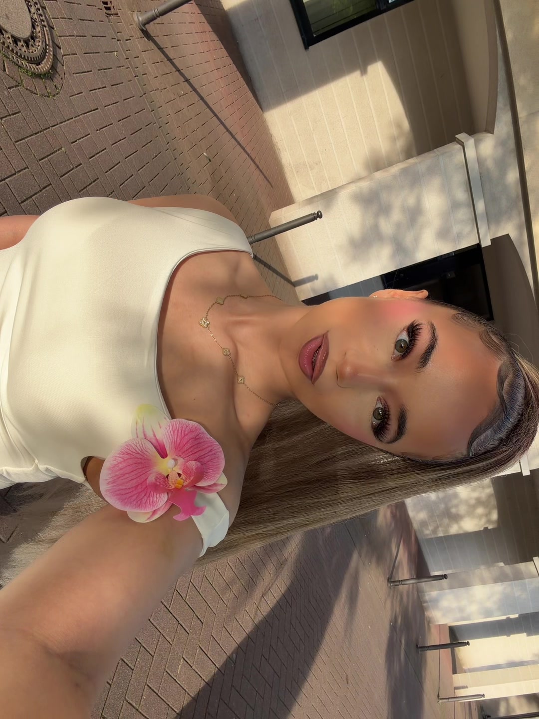 @V