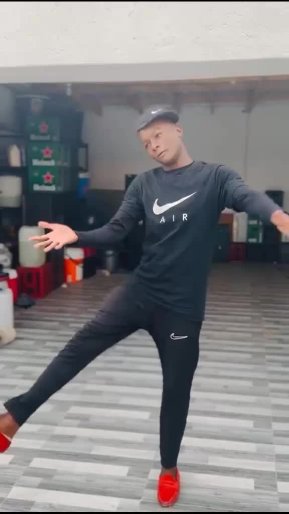 @Zaeli_rsa🇿🇦