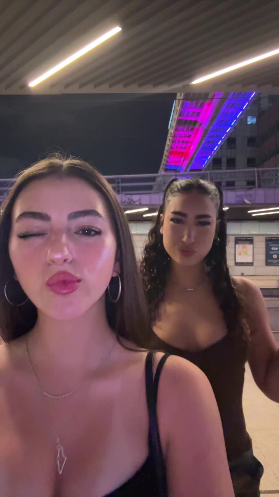 @Avivoosh๐