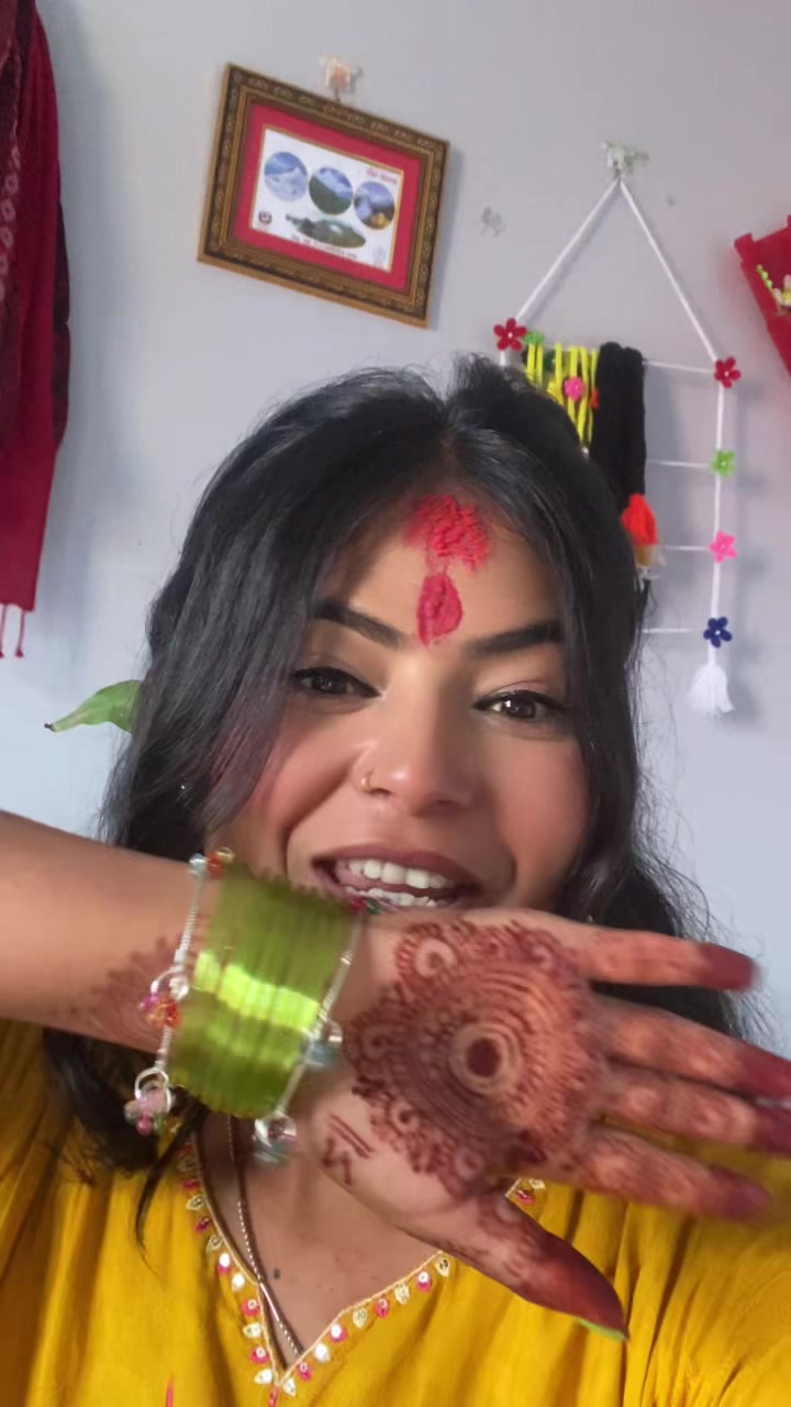@Nisha bohara 👑