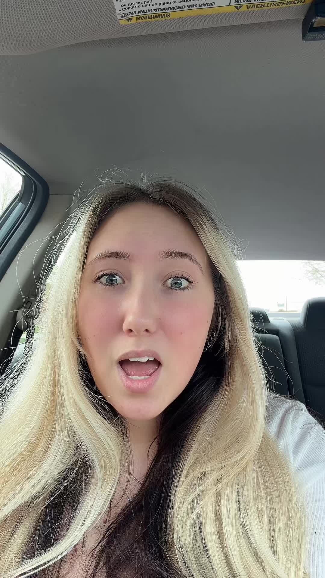 @olivia.