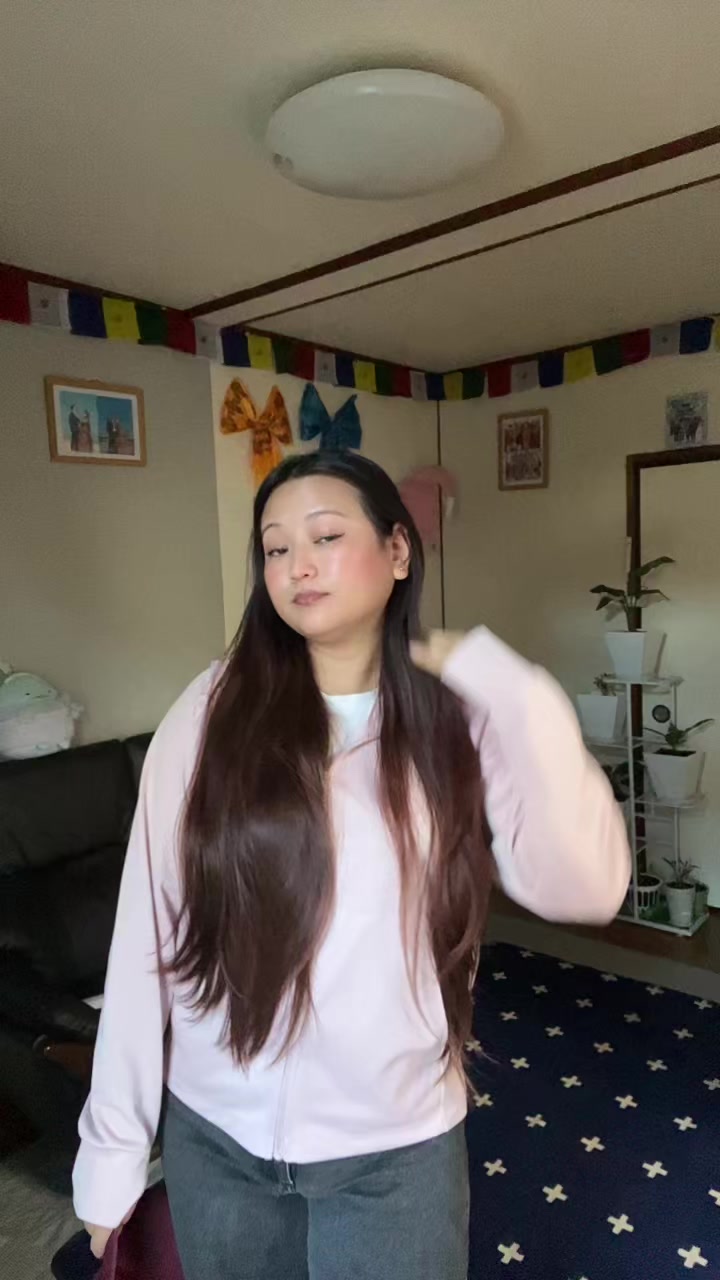 @Sangita Gurung 🌻