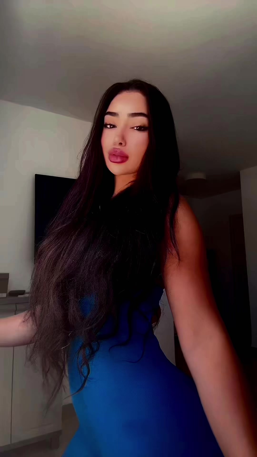 @shira akris