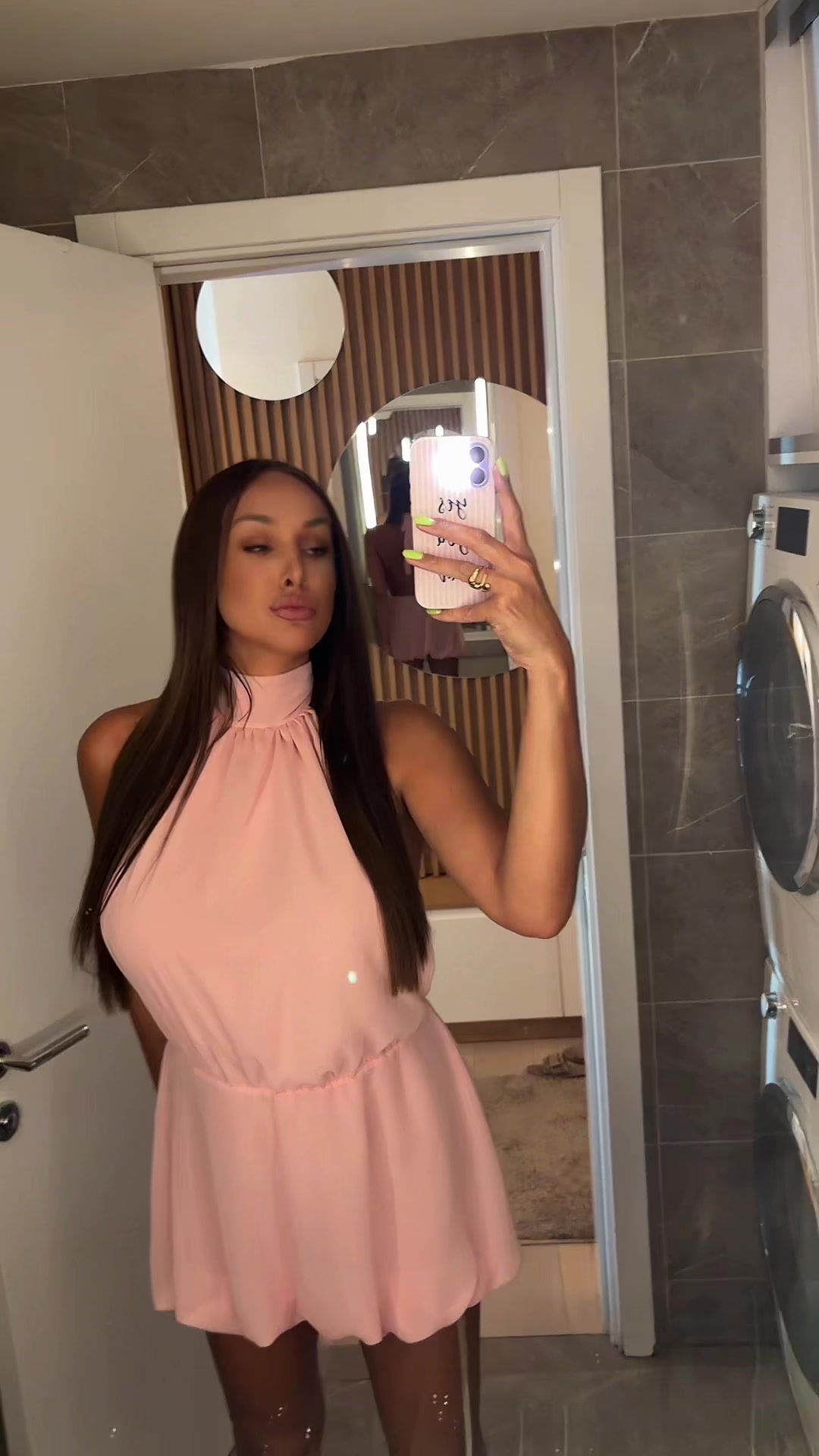 @LunaDjo