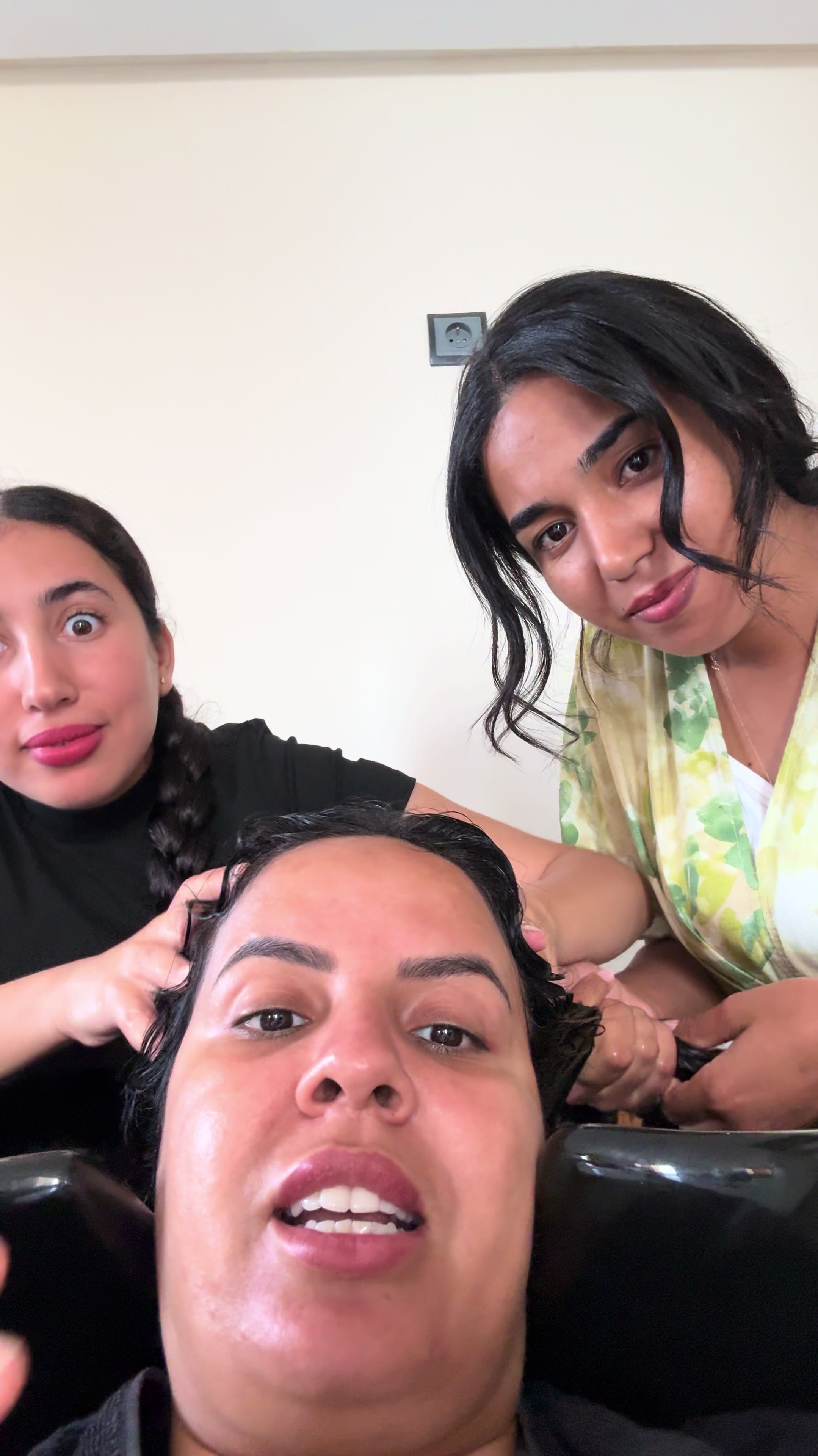 @Hayatvlogs❤️