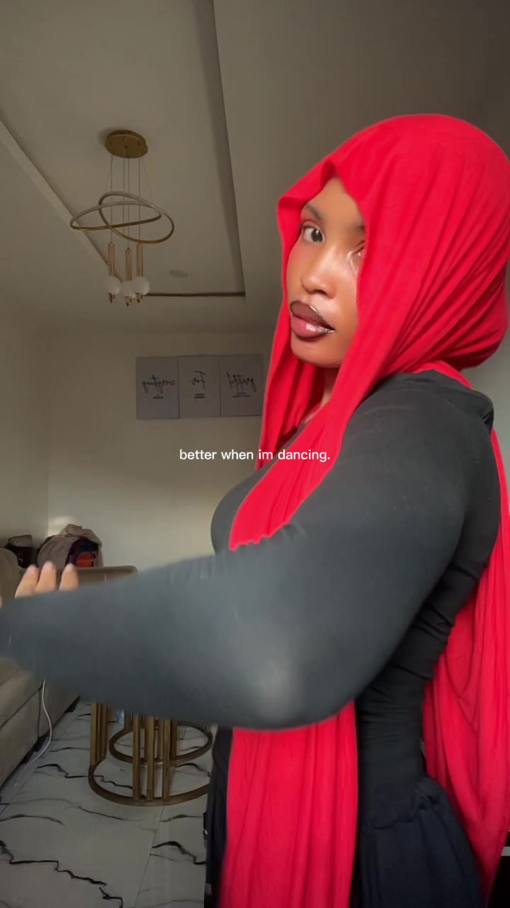 @Aibinuola🍒🌸