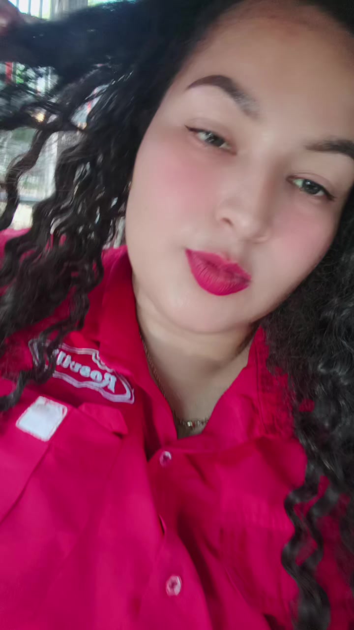 @Stephany Loza