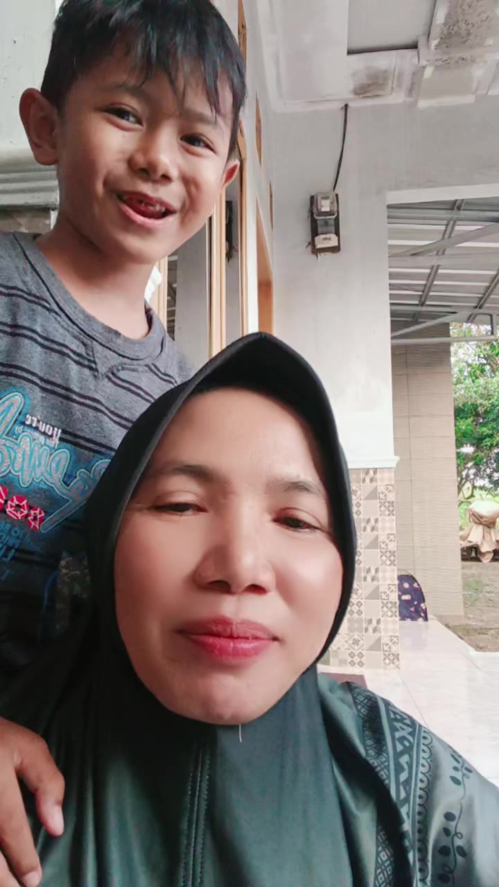 @Mona Zidan