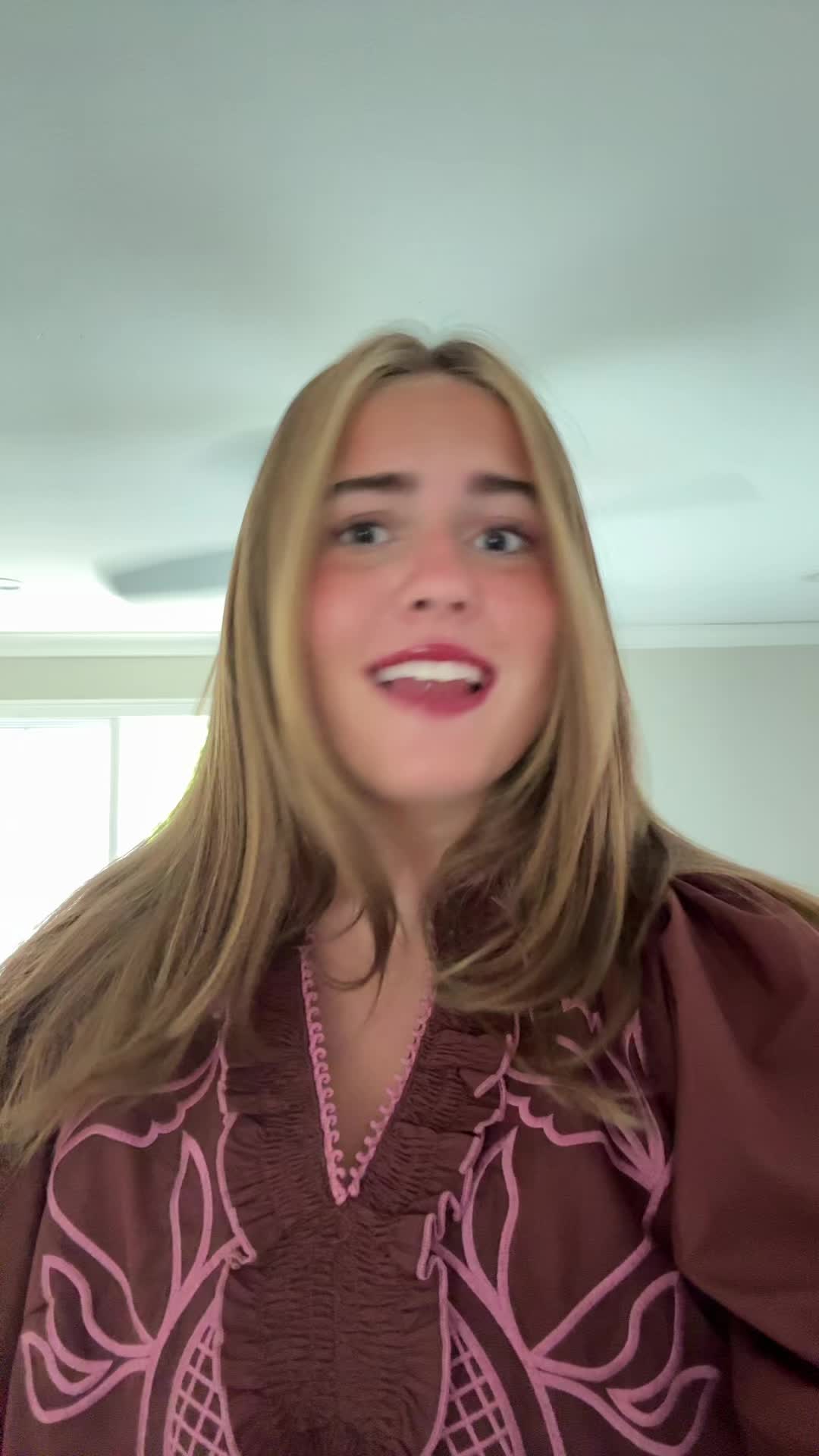 @ellie robertson