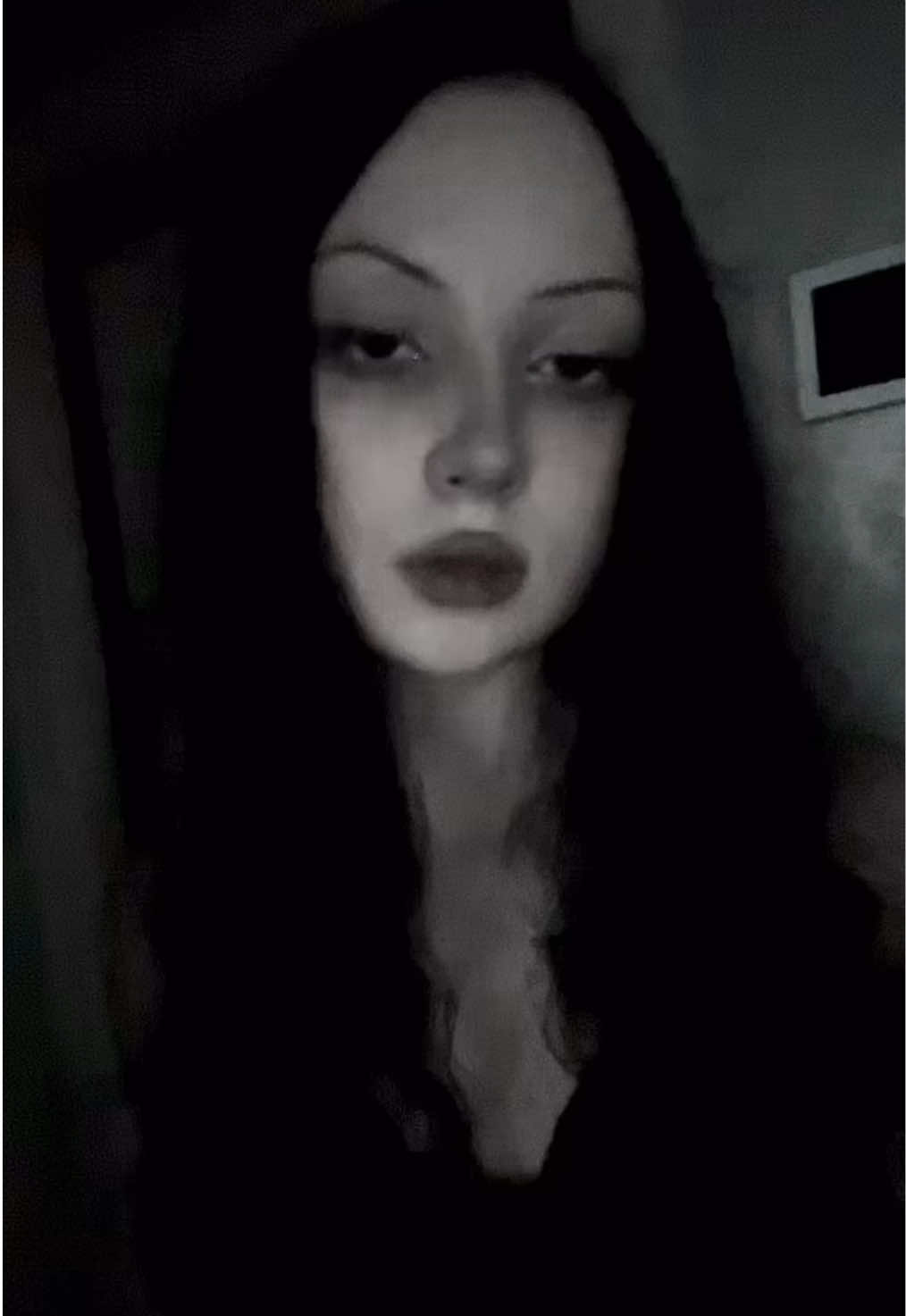 @𝖁𝖎𝖛𝖎𝖊𝖓