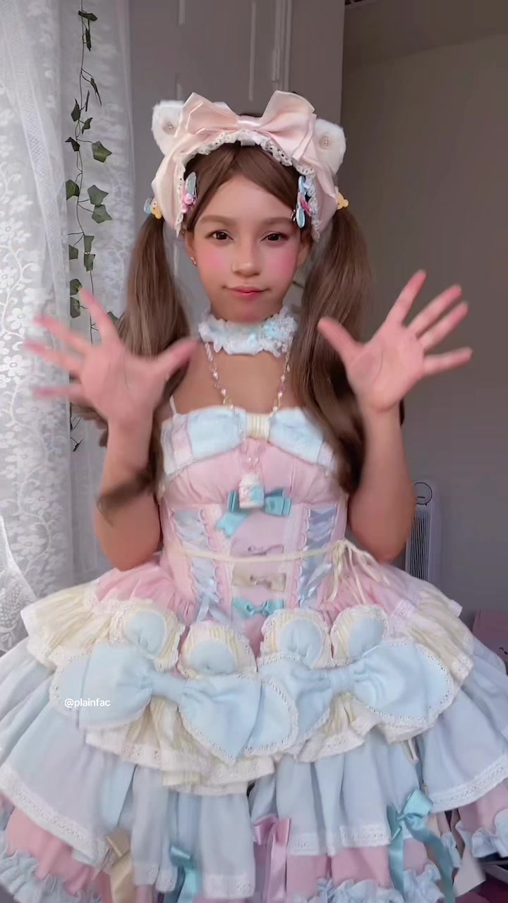 @𝐂𝐡𝐢𝐩𝐩𝐲クマ 猫