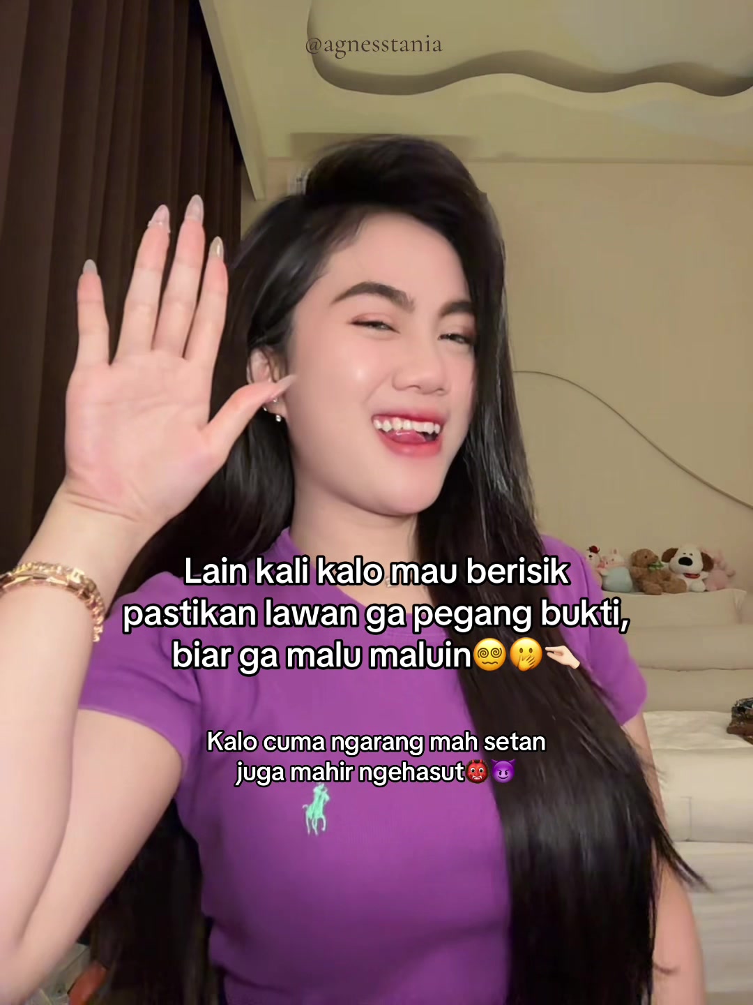 @AGNESSTANIA