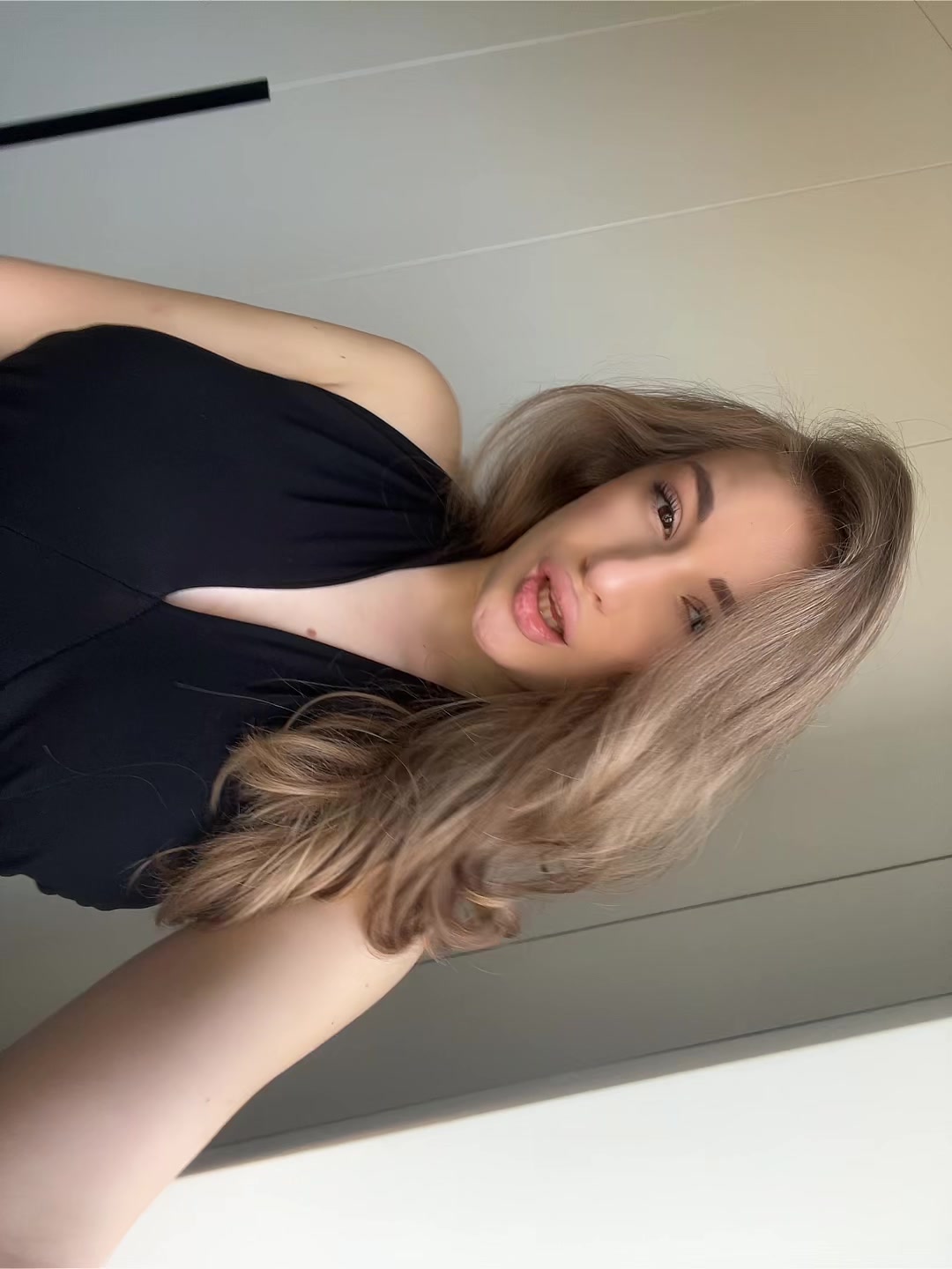 @nicoleta