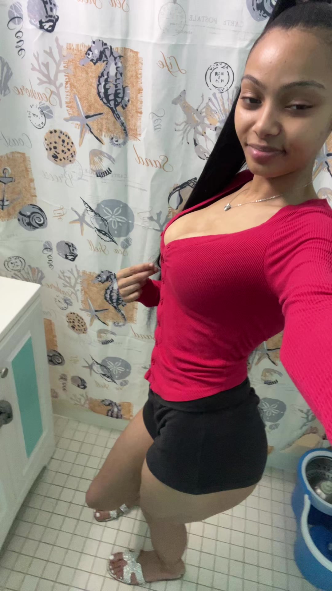 @️