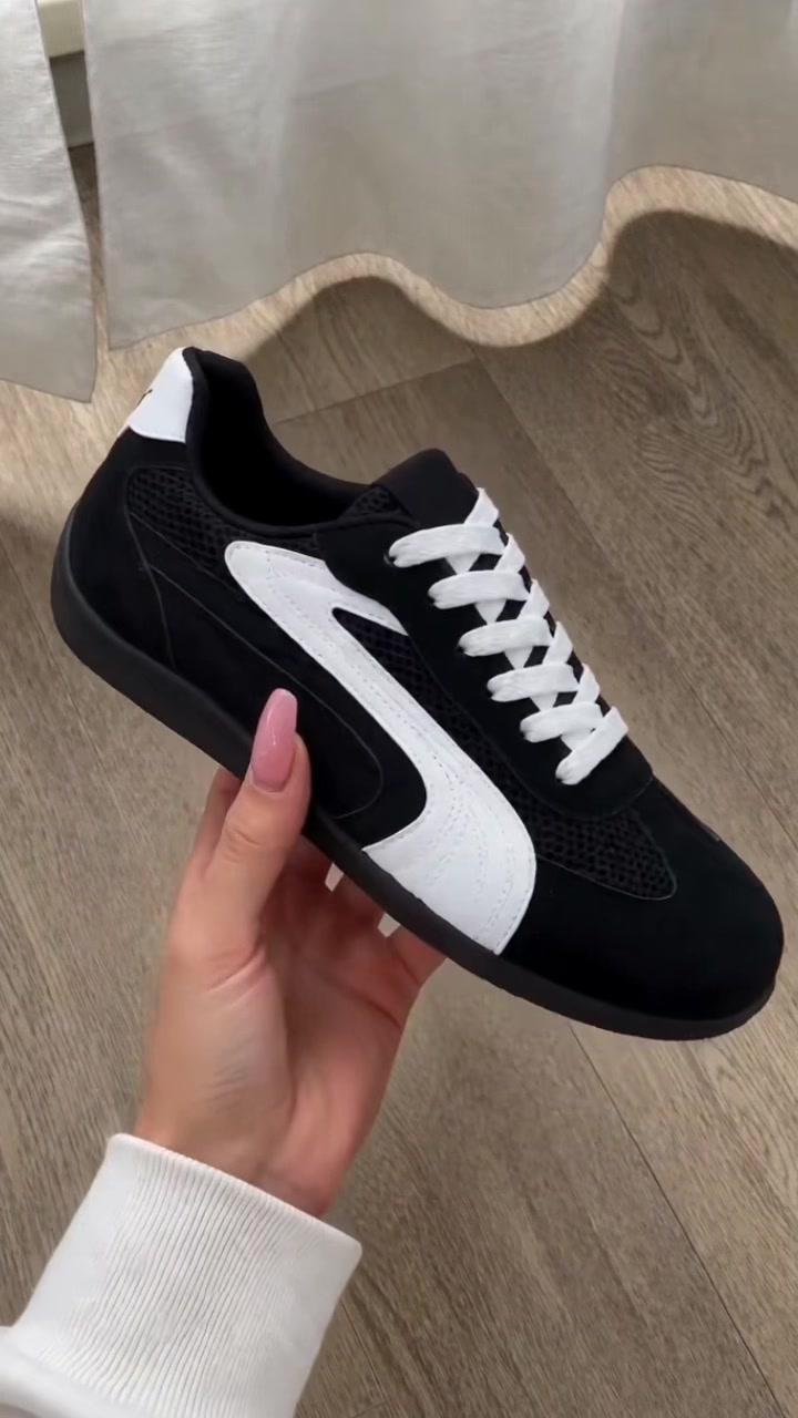 @disinisepatu