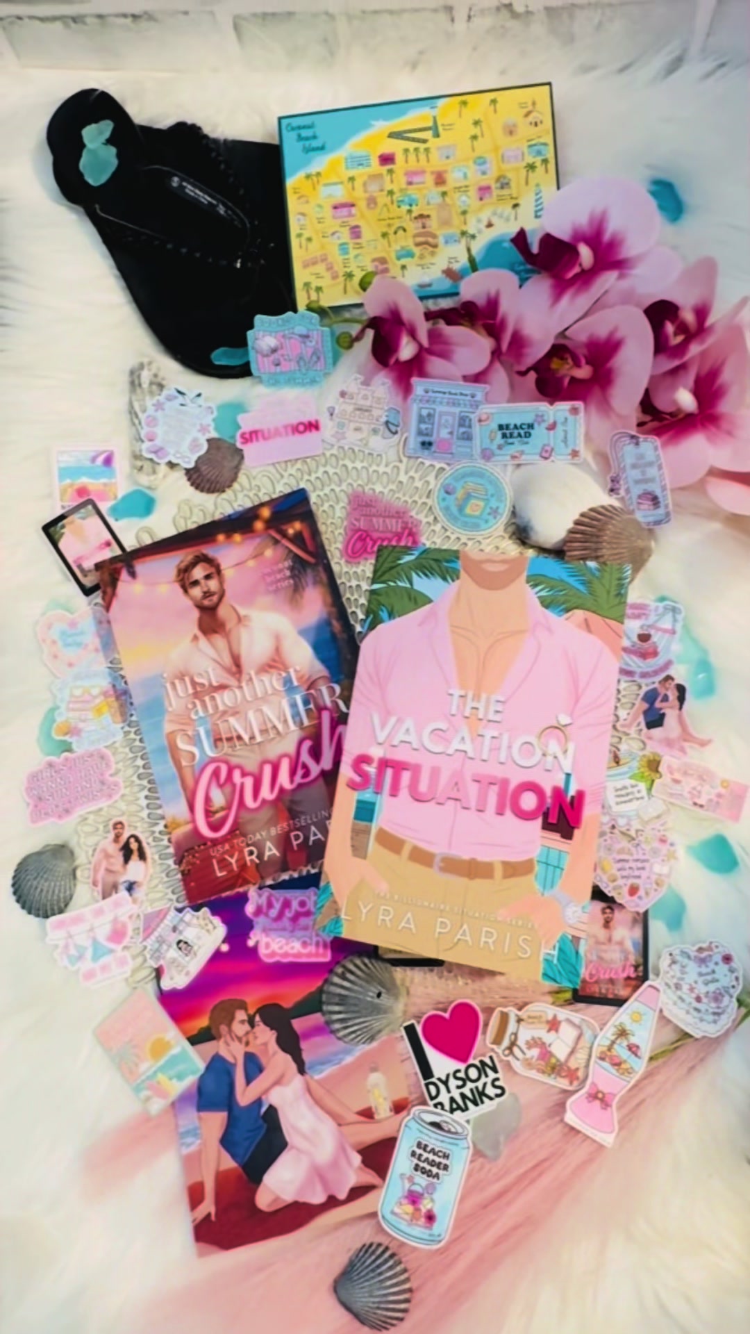 @MissPetiteBrunetteBookBlog