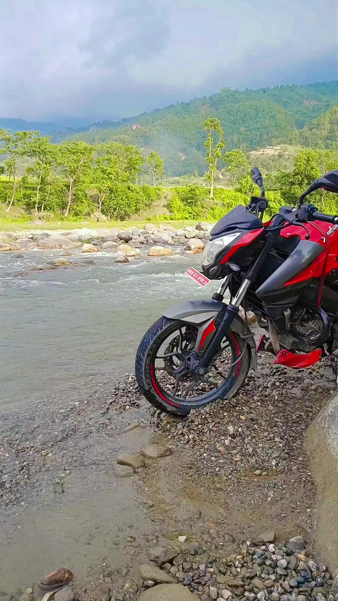 @Mr_Sheeraz 🇵🇰❤️🇳🇵