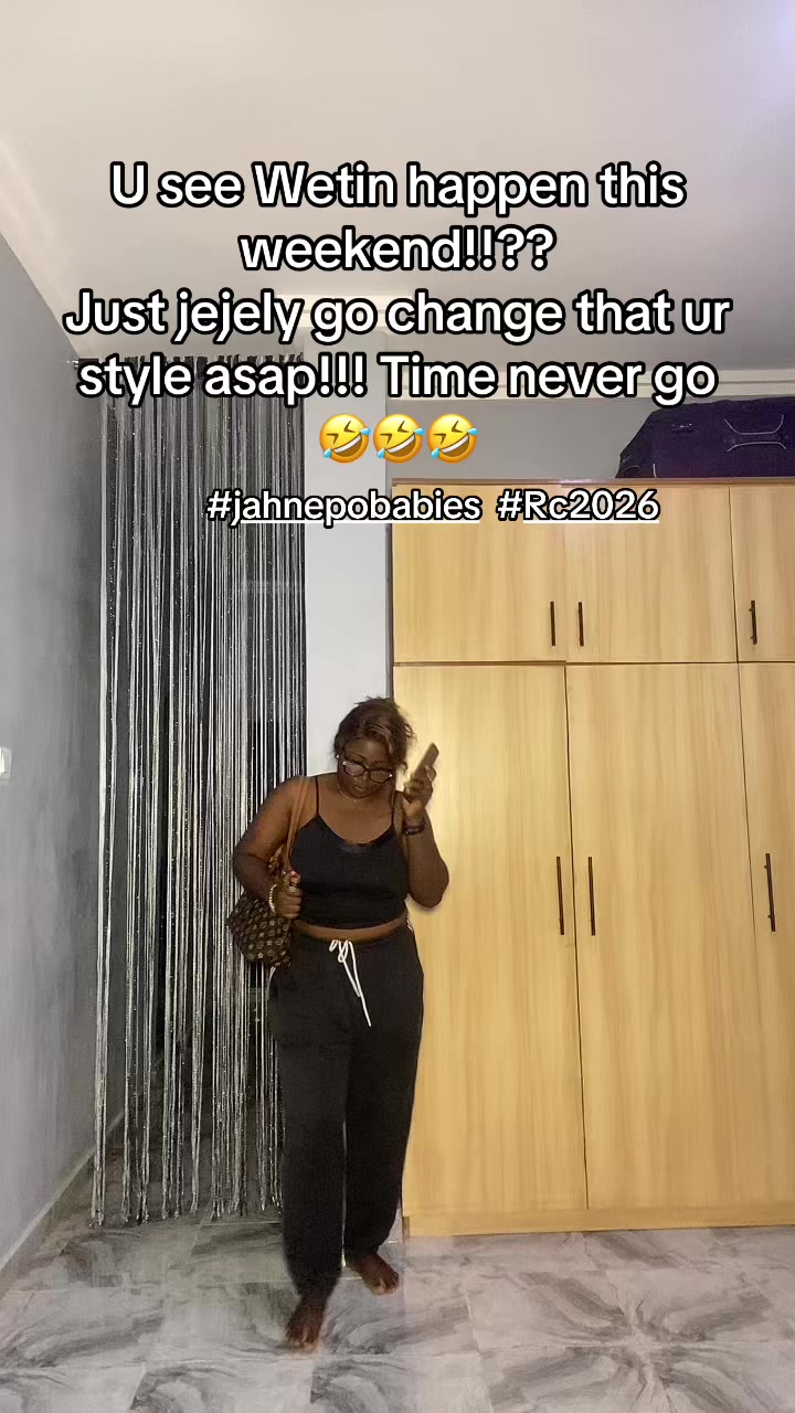@Essa🥰🔥🌺