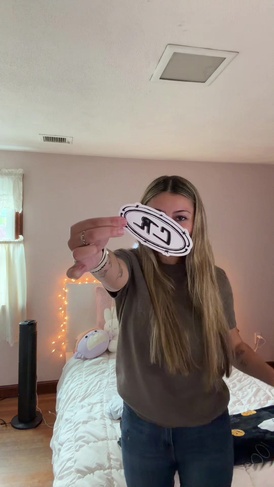 @Erica 🦇