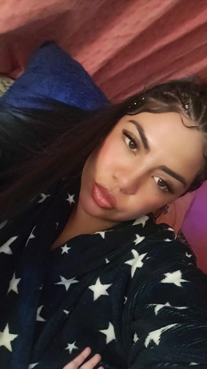 @MORENA🦋