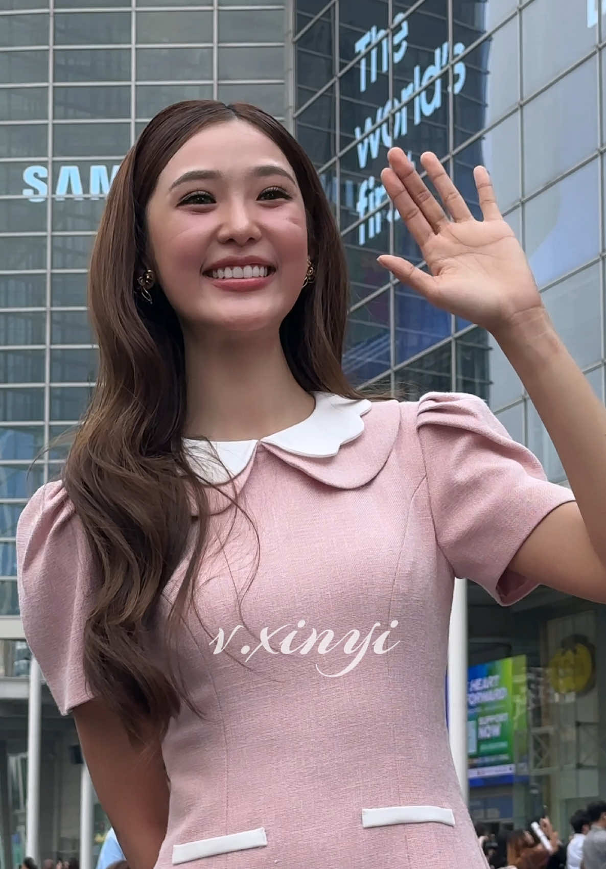 @v.xinyi