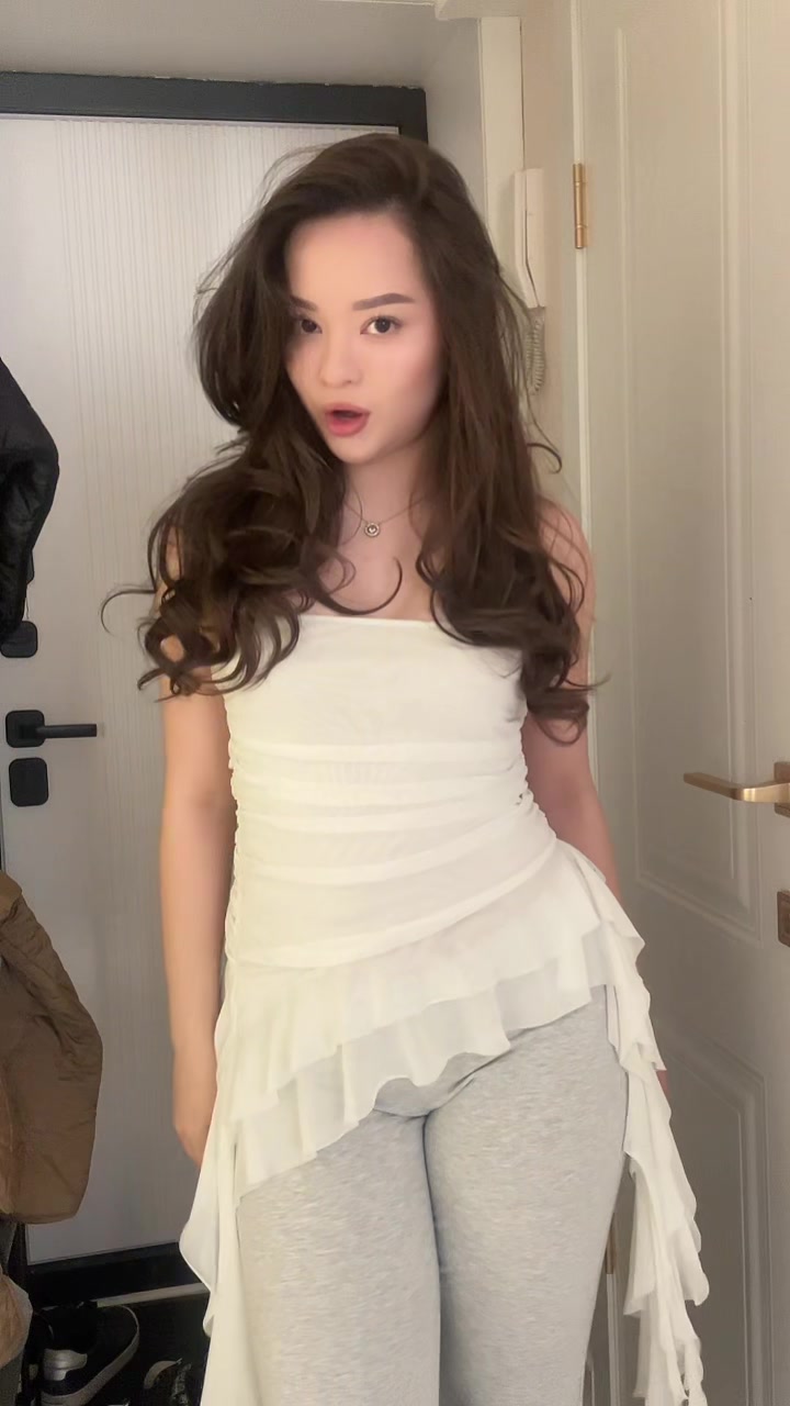 @shelovesei
