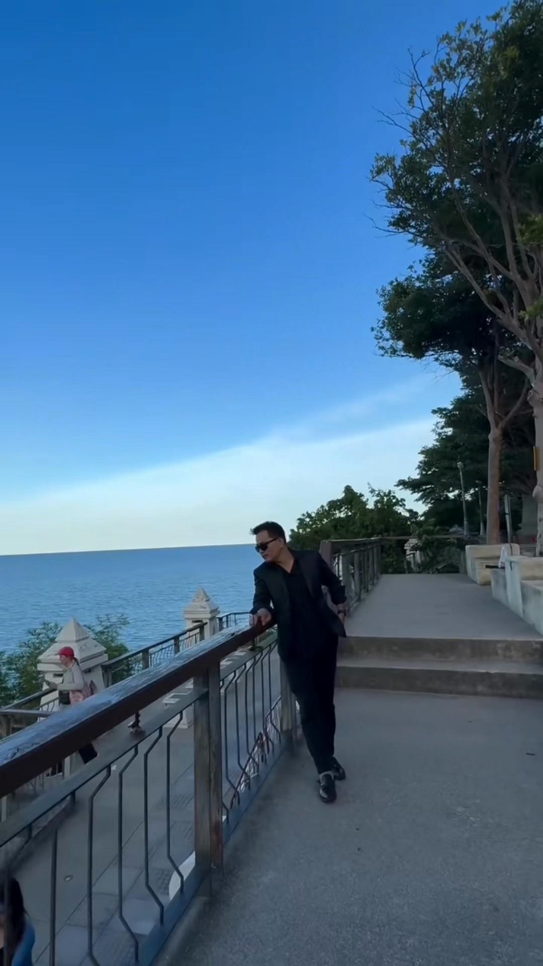 @Ashwin🌊