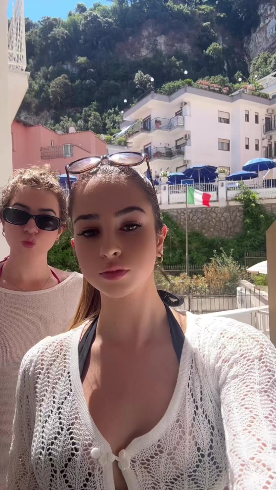 @Sofia