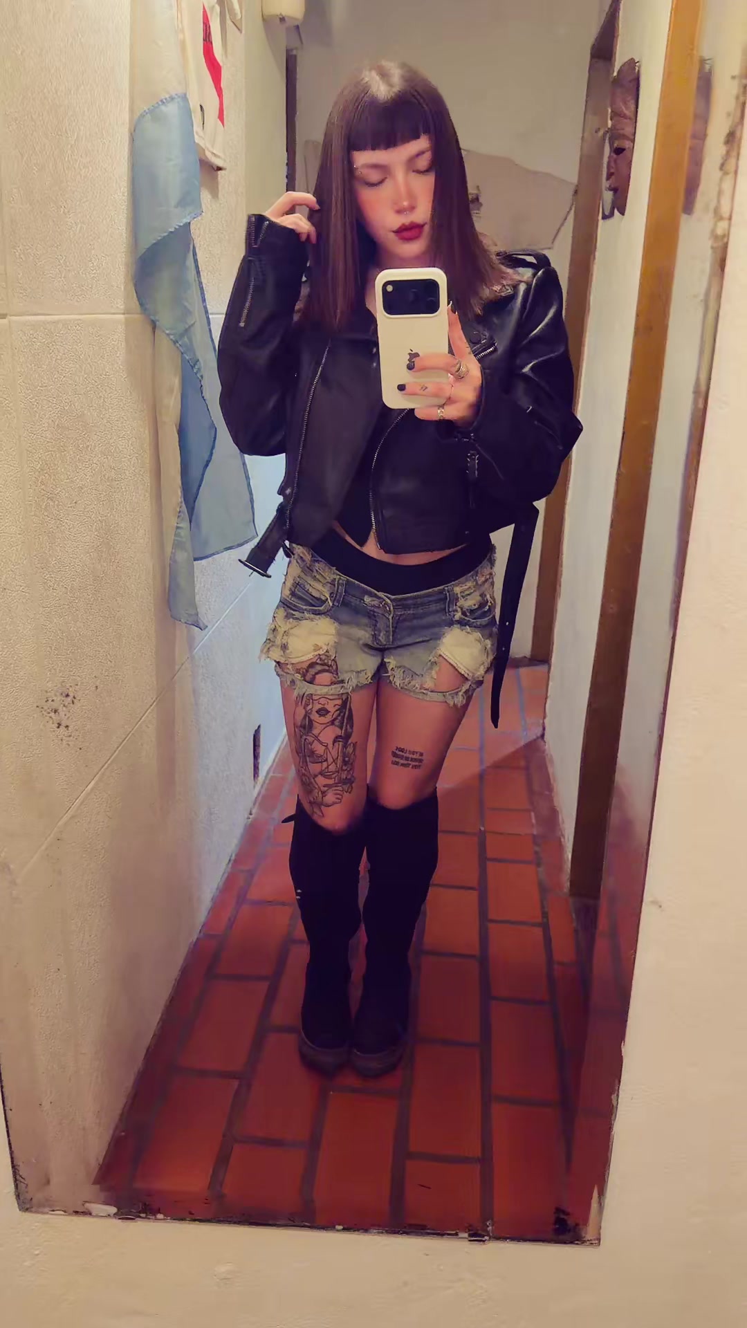 @Lizzzᥫ᭡