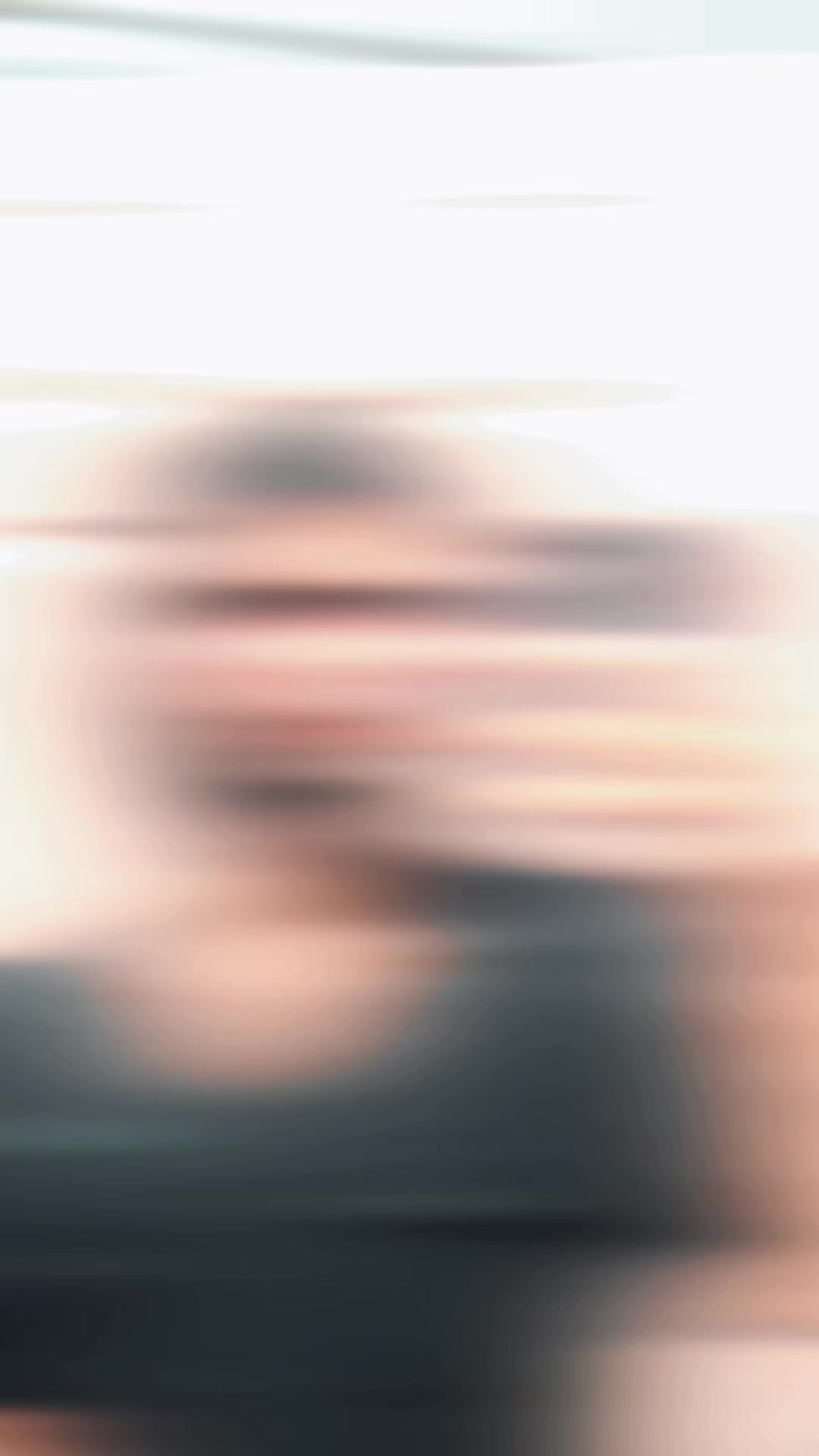 @M O I Z